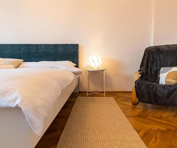 Apartamento Lua Solis In The Old Town W/ Mt Tampa Views Braşov